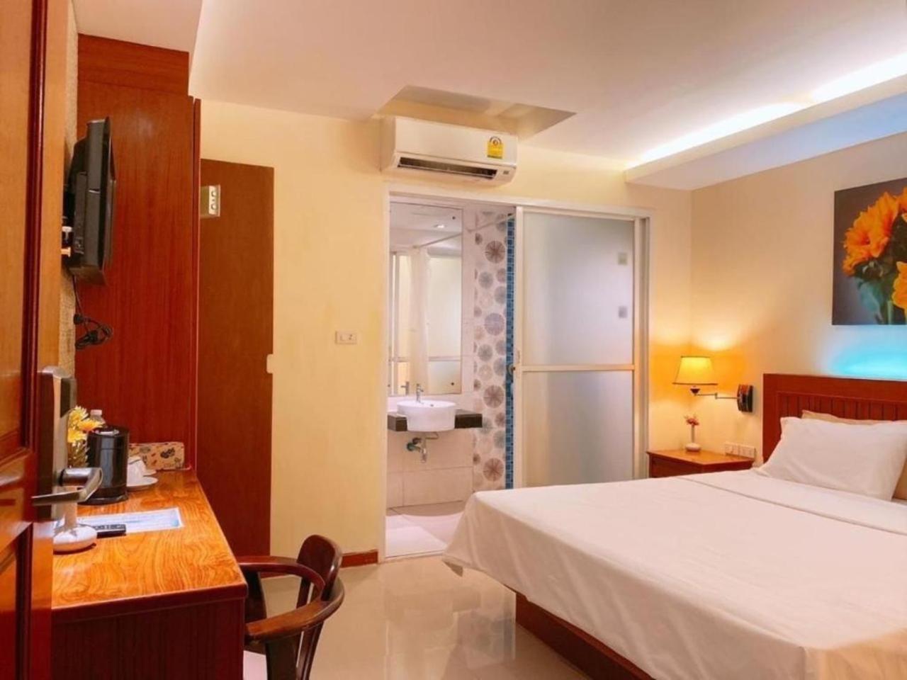 Patong Terrace Hotel Zewnętrze zdjęcie